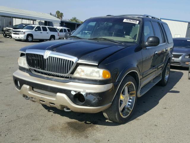 5LMPU28L8XLJ11832 - 1999 LINCOLN NAVIGATOR TWO TONE photo 2