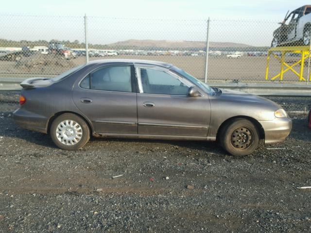 KMHJF35F9YU933736 - 2000 HYUNDAI ELANTRA GL GRAY photo 9