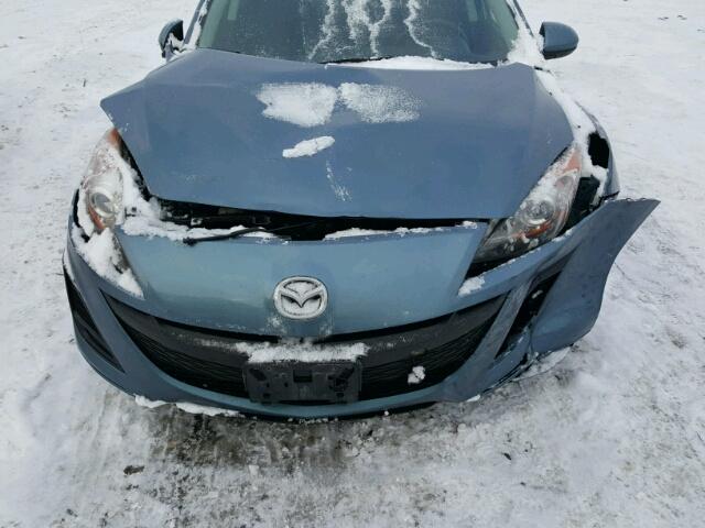 JM1BL1VF5B1402418 - 2011 MAZDA 3 I BLUE photo 9