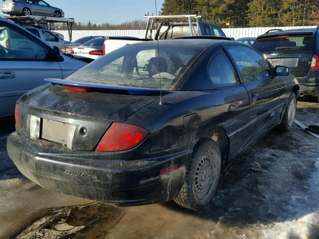 1G2JB12F747142479 - 2004 PONTIAC SUNFIRE BLACK photo 4