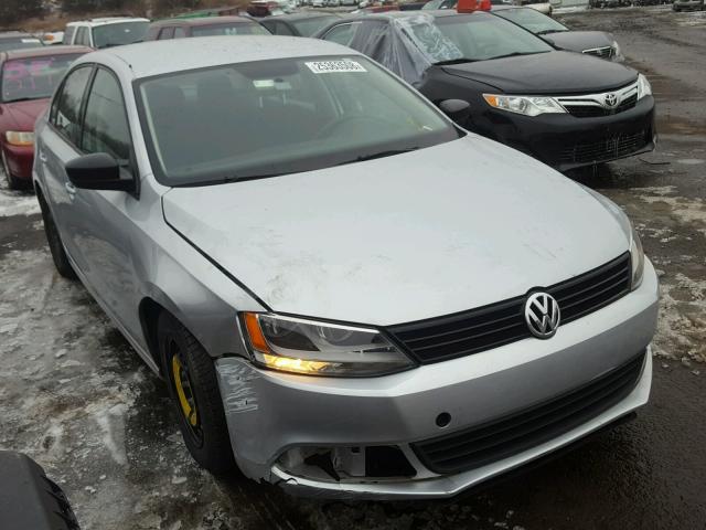 3VW1K7AJ1EM444732 - 2014 VOLKSWAGEN JETTA BASE 银色 照片 1