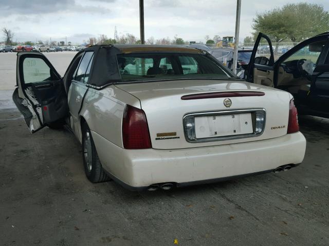 1G6KD54Y4YU302070 - 2000 CADILLAC DEVILLE WHITE photo 3