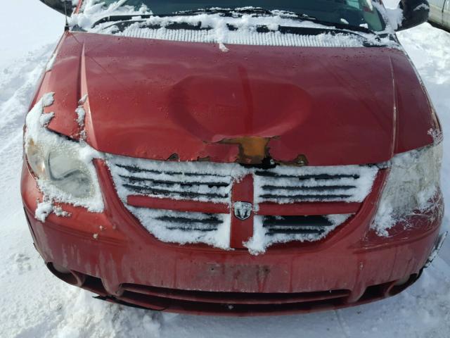 2D4GP44L06R608026 - 2006 DODGE GRAND CARA RED photo 7