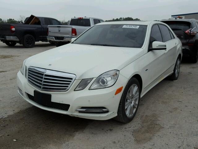 WDDHF5KB5CA554698 - 2012 MERCEDES-BENZ E 350 WHITE photo 2