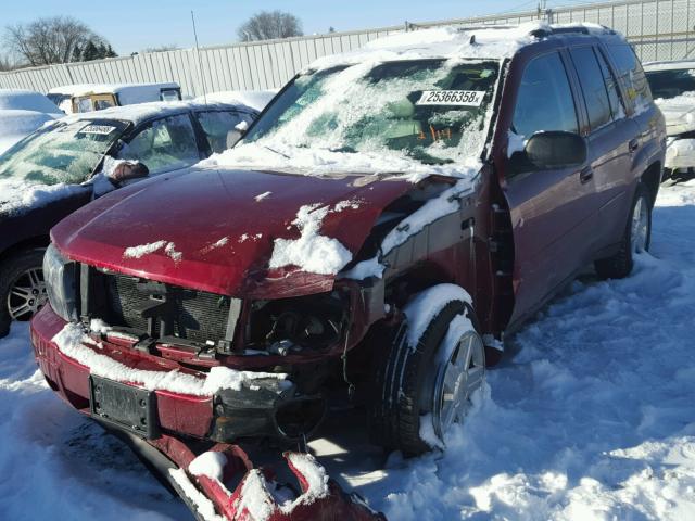 1GNDT13S872181463 - 2007 CHEVROLET TRAILBLAZE MAROON photo 2