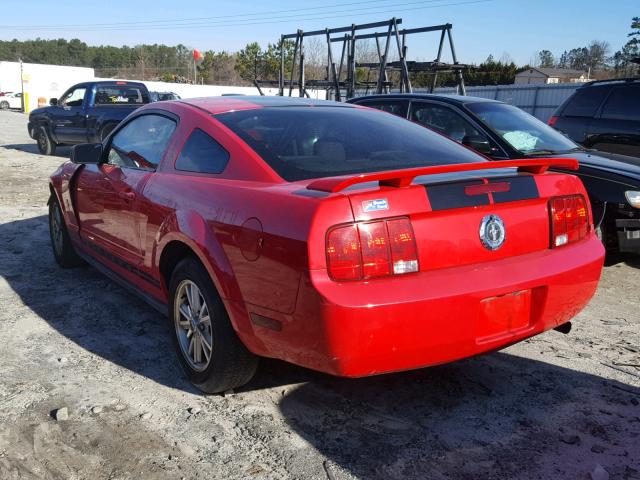 1ZVHT80N865163900 - 2006 FORD MUSTANG RED photo 3