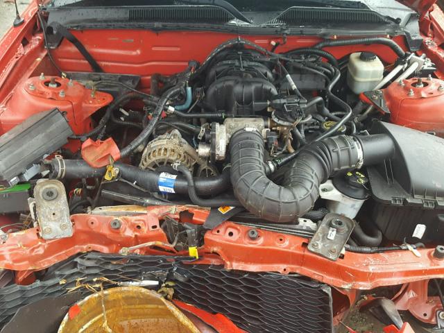 1ZVHT80N865163900 - 2006 FORD MUSTANG RED photo 7