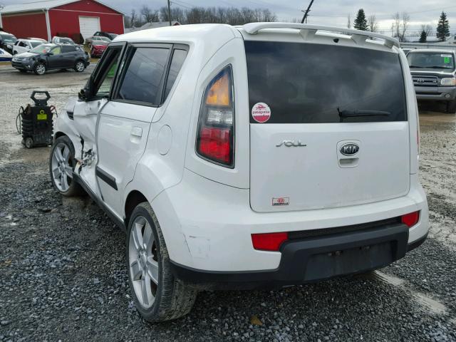 KNDJT2A29A7036737 - 2010 KIA SOUL + WHITE photo 3