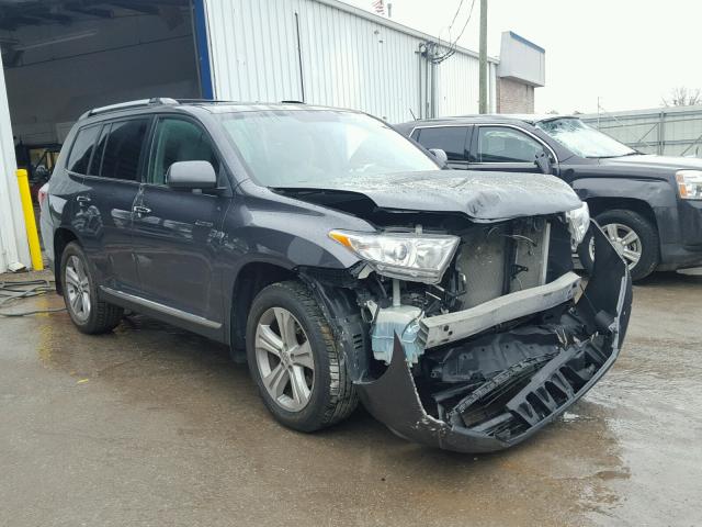 5TDDK3EH6DS223996 - 2013 TOYOTA HIGHLANDER GRAY photo 1