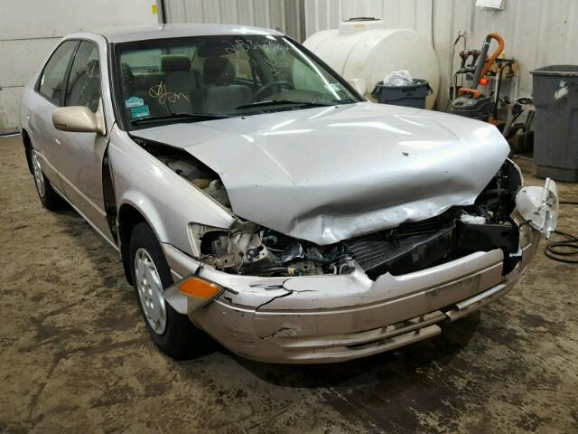 4T1BG22K8XU455949 - 1999 TOYOTA CAMRY CE SILVER photo 1