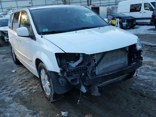 2C4RC1BG3FR510128 - 2015 CHRYSLER TOWN & COU WHITE photo 1