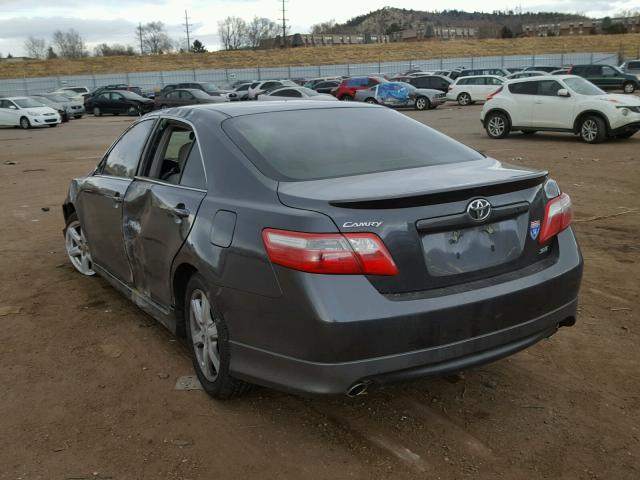 4T1BK46K88U057999 - 2008 TOYOTA CAMRY LE GRAY photo 3