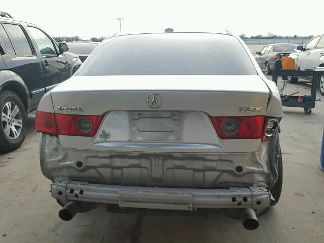 JH4CL96908C010812 - 2008 ACURA TSX SILVER photo 9