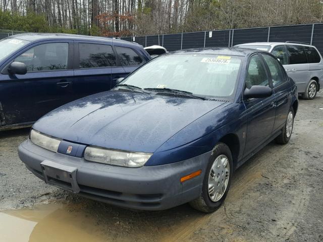 1G8ZG5285WZ161283 - 1998 SATURN SL1 BLUE photo 2