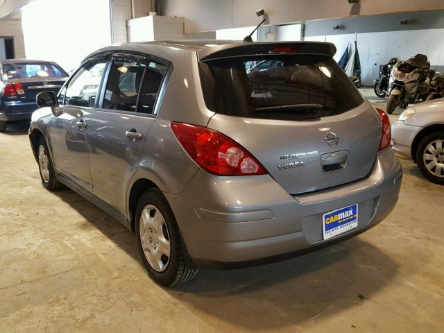 3N1BC13E59L372661 - 2009 NISSAN VERSA S SILVER photo 3