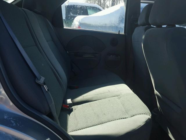 KL1TJ52664B257240 - 2004 CHEVROLET AVEO LS SILVER photo 6