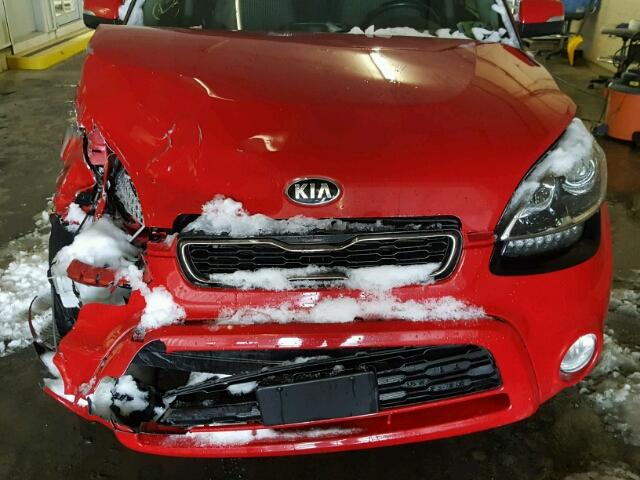 KNDJT2A62D7518604 - 2013 KIA SOUL + RED photo 7