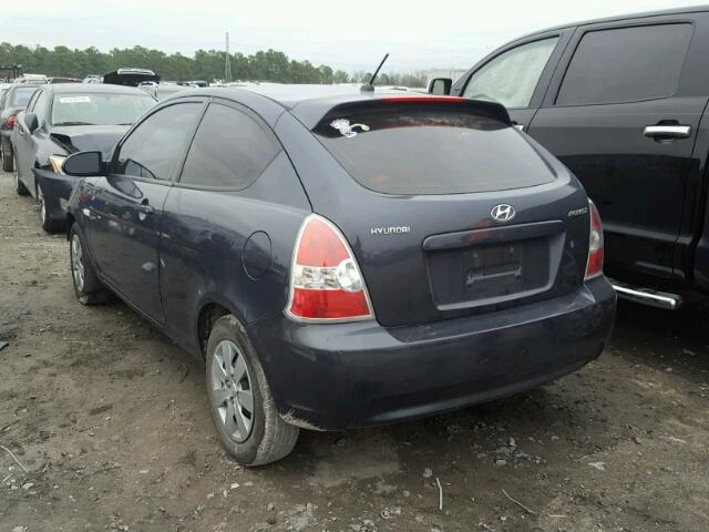 KMHCM36C78U066842 - 2008 HYUNDAI ACCENT GS GRAY photo 3