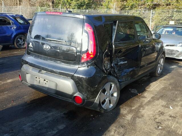 KNDJN2A2XE7738890 - 2014 KIA SOUL BLACK photo 4