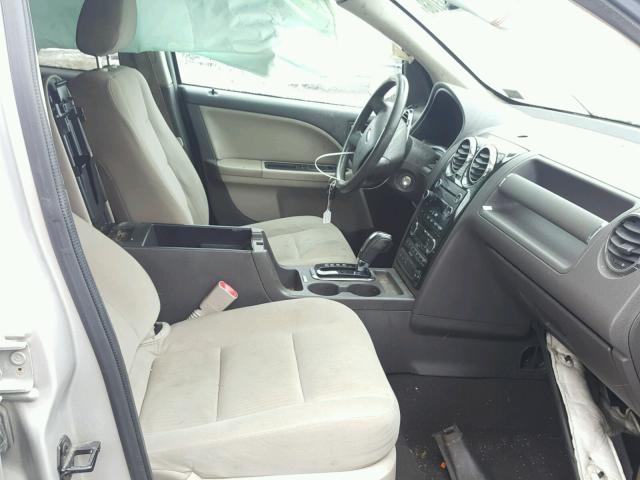 1FMDK02W08GA25489 - 2008 FORD TAURUS X S SILVER photo 5