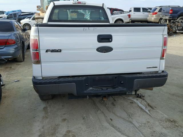 1FTNF1CF5BKD31674 - 2011 FORD F150 WHITE photo 6