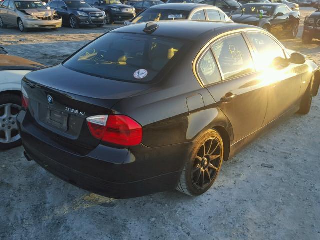 WBAVC93558K035929 - 2008 BMW 328 XI BLACK photo 4