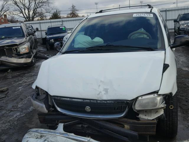 1C4GP54R3VB226870 - 1997 CHRYSLER TOWN & COU WHITE photo 7