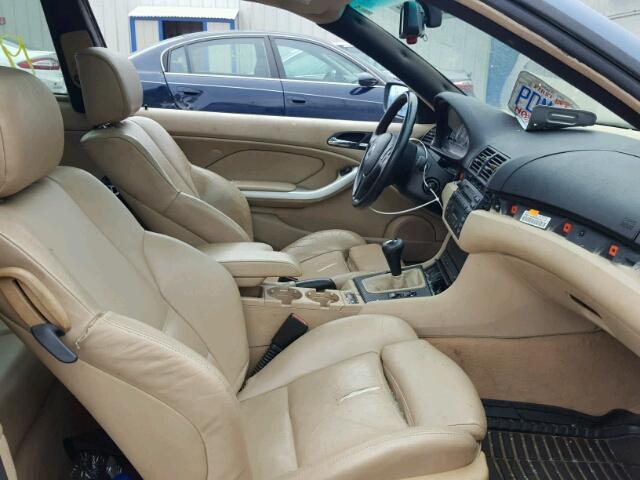 WBABN53492JU27788 - 2002 BMW 330 CI BLUE photo 5