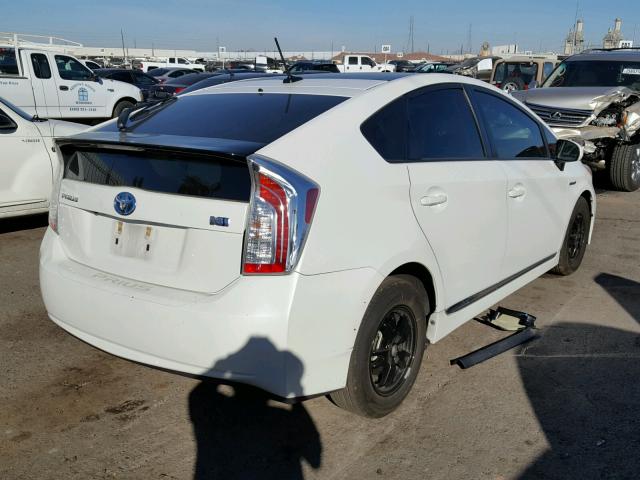 JTDKN3DU2C5528414 - 2012 TOYOTA PRIUS WHITE photo 4