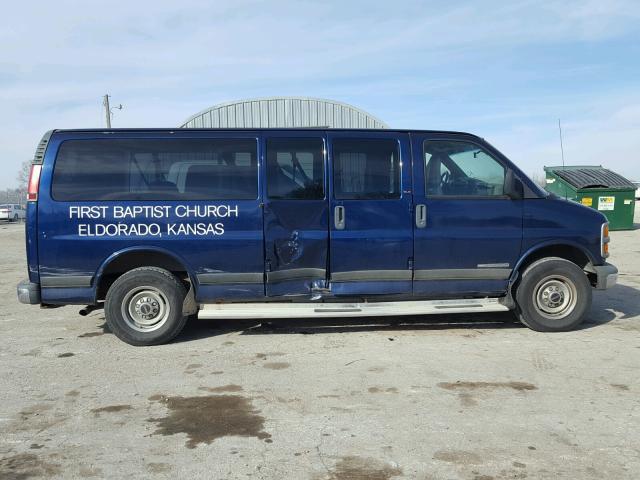 1GJHG39R921137719 - 2002 GMC SAVANA G35 BLUE photo 10