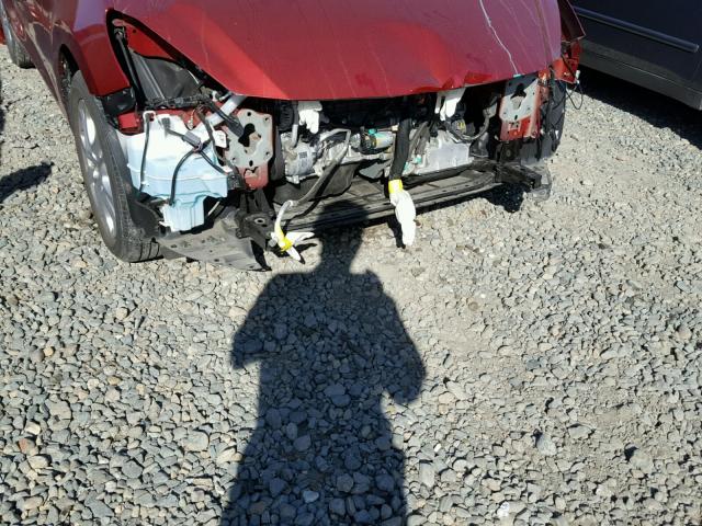 3MYDLBZV5GY102740 - 2016 TOYOTA SCION IA RED photo 9