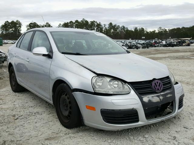 3VWPF71K07M125784 - 2007 VOLKSWAGEN JETTA 2.5 SILVER photo 1