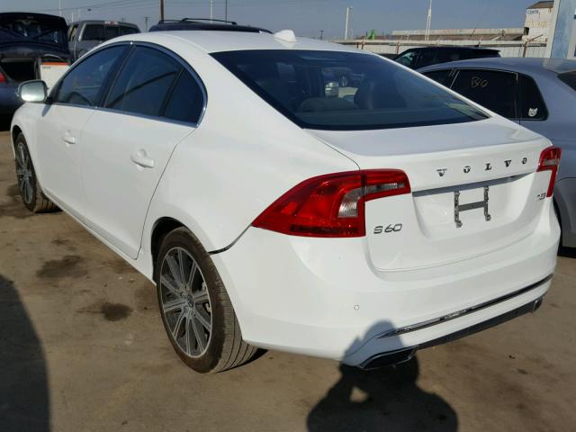 LYV402HK1HB139877 - 2017 VOLVO S60 PREMIE WHITE photo 3