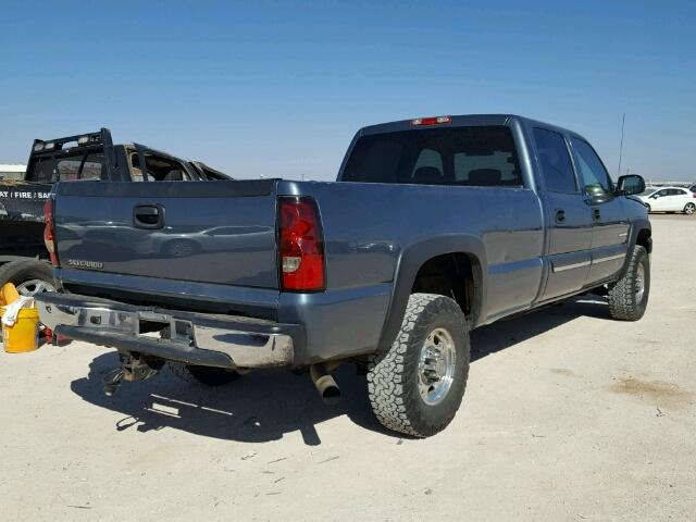 1GCHC23D66F239790 - 2006 CHEVROLET SILVERADO BLUE photo 4