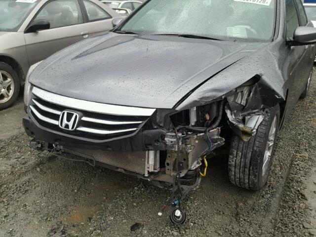 1HGCP2F49CA030483 - 2012 HONDA ACCORD LXP GRAY photo 9