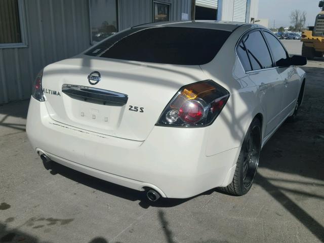 1N4AL2AP5AC170735 - 2010 NISSAN ALTIMA BAS WHITE photo 4