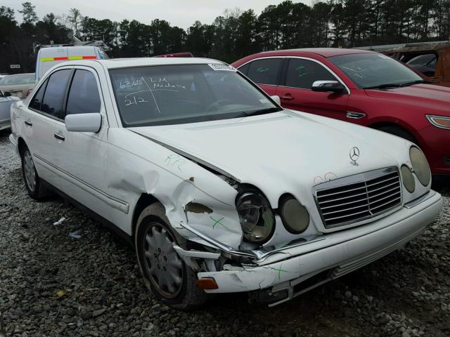 WDBJF65H5XA786045 - 1999 MERCEDES-BENZ E 320 WHITE photo 1