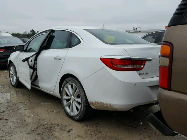 1G4PR5SK8E4158209 - 2014 BUICK VERANO CON WHITE photo 3