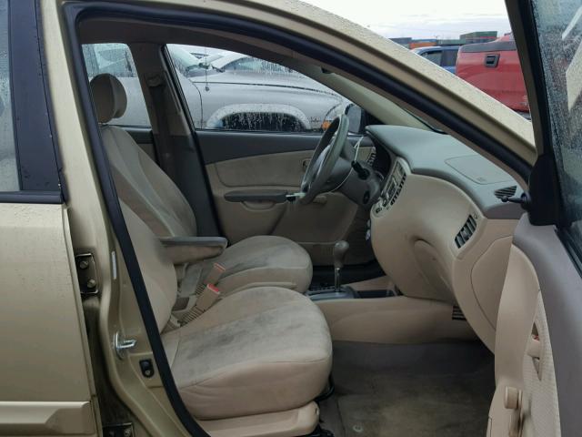 KNADH4A36A6619952 - 2010 KIA RIO LX Ոսկեգույն լուսանկար 5