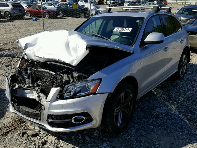 WA1WKAFP2BA023981 - 2011 AUDI Q5 PRESTIG SILVER photo 2