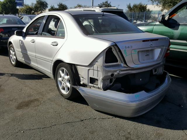 WDBRF61J42F284246 - 2002 MERCEDES-BENZ C 240 SILVER photo 3