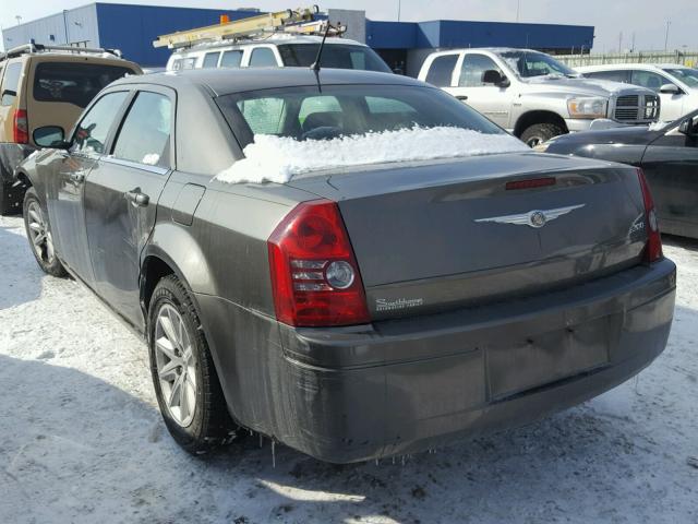 2C3KA43R58H329103 - 2008 CHRYSLER 300 LX GREEN photo 3