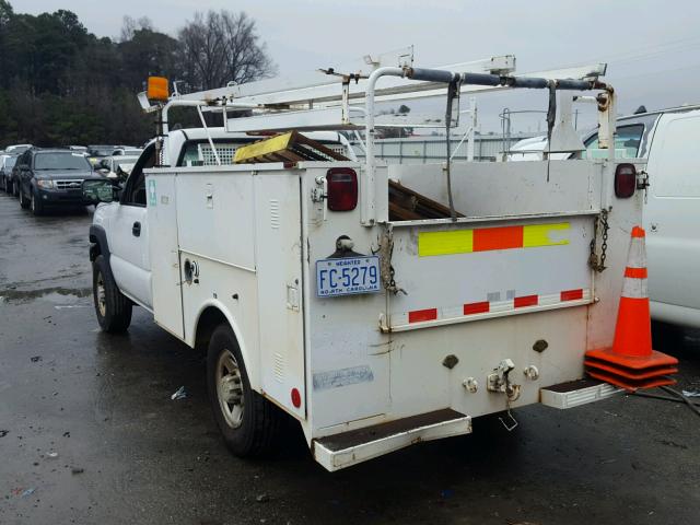 1GBHC24U86E149078 - 2006 CHEVROLET SILVERADO WHITE photo 3