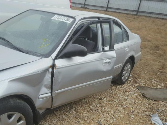 2HGEJ6616YH529046 - 2000 HONDA CIVIC BASE SILVER photo 9