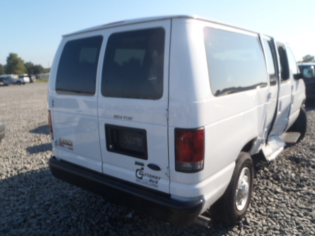 1FTNE2EL8CDA36098 - 2012 FORD ECONOLINE WHITE photo 4