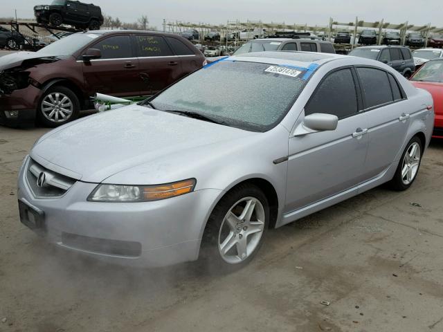 19UUA66204A014072 - 2004 ACURA TL SILVER photo 2