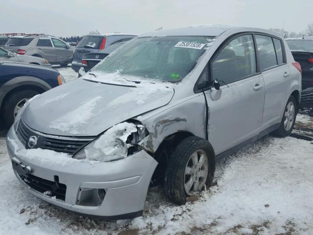 3N1BC13E48L355056 - 2008 NISSAN VERSA S SILVER photo 2