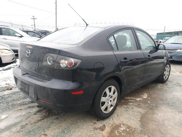 JM1BK32F681864482 - 2008 MAZDA 3 I BLACK photo 4