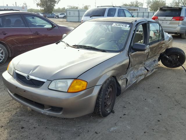 JM1BJ2223Y0252112 - 2000 MAZDA PROTEGE DX BROWN photo 2