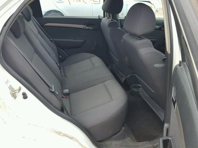 KL1TD56698B109008 - 2008 CHEVROLET AVEO BASE WHITE photo 6